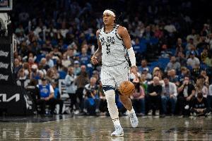 三节打卡！班凯罗19中9拿到24分6板6助1断 正负值+22