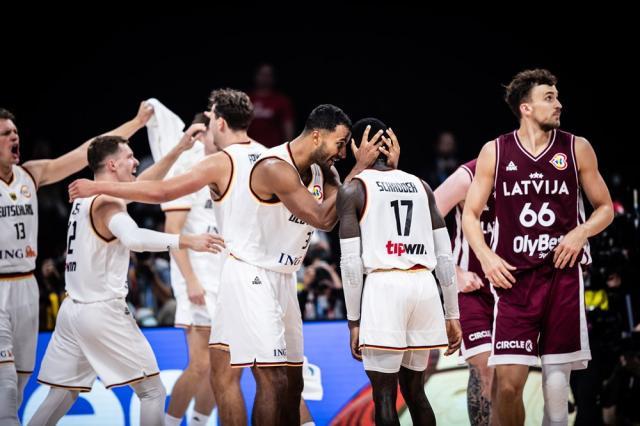 开云入口-施罗德严重失常德国惊险晋级 半决赛将与美国决战